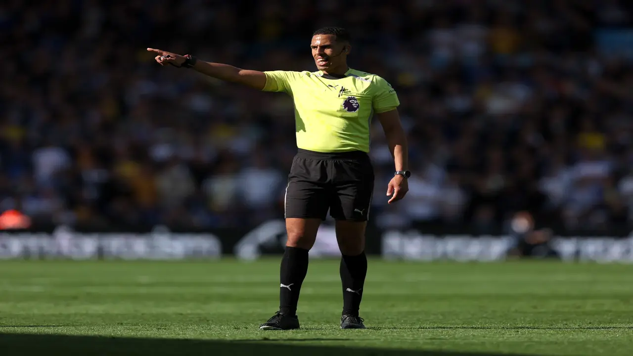 من حكم في دوري الهواة إلى “بطل” حظي باعتذار من غوارديولا | رياضة